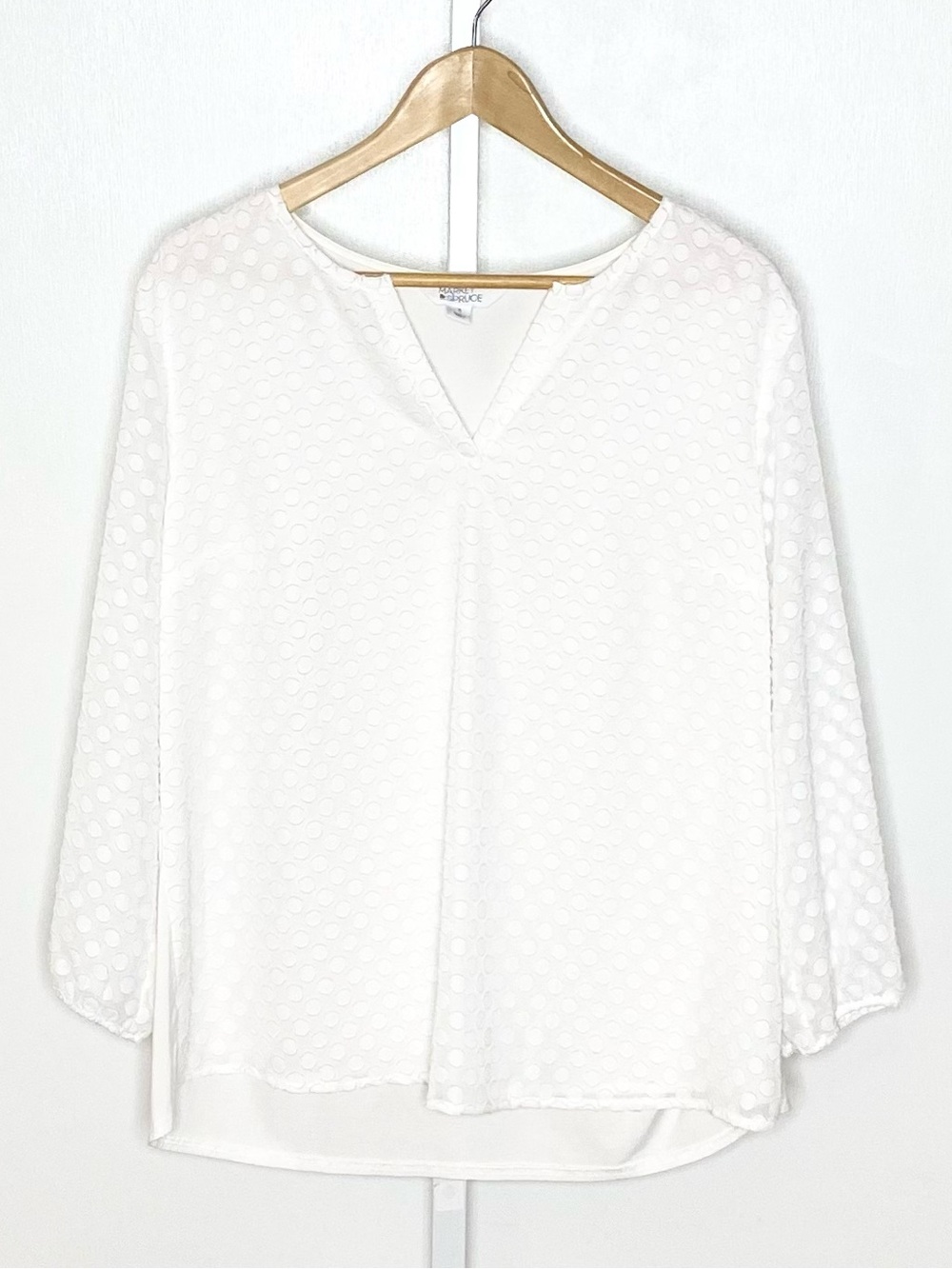 Market & Spruce [Stitch Fix] | White Ezide Mixed Material Split-Neck Top Sz XL